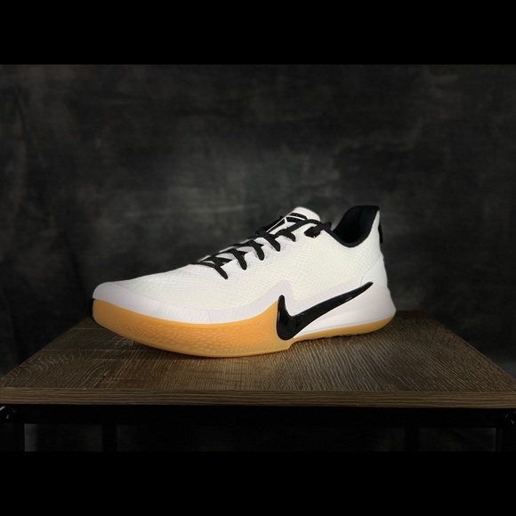 SOLD - NEW Mamba Focus (Kobe) - Size 14 - Picture 3 of 8